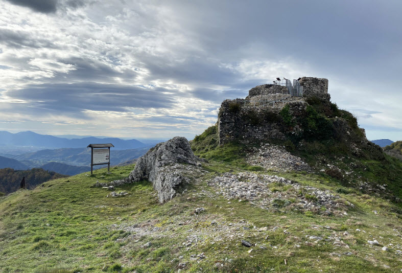 Torre del Bargiglio, Italy